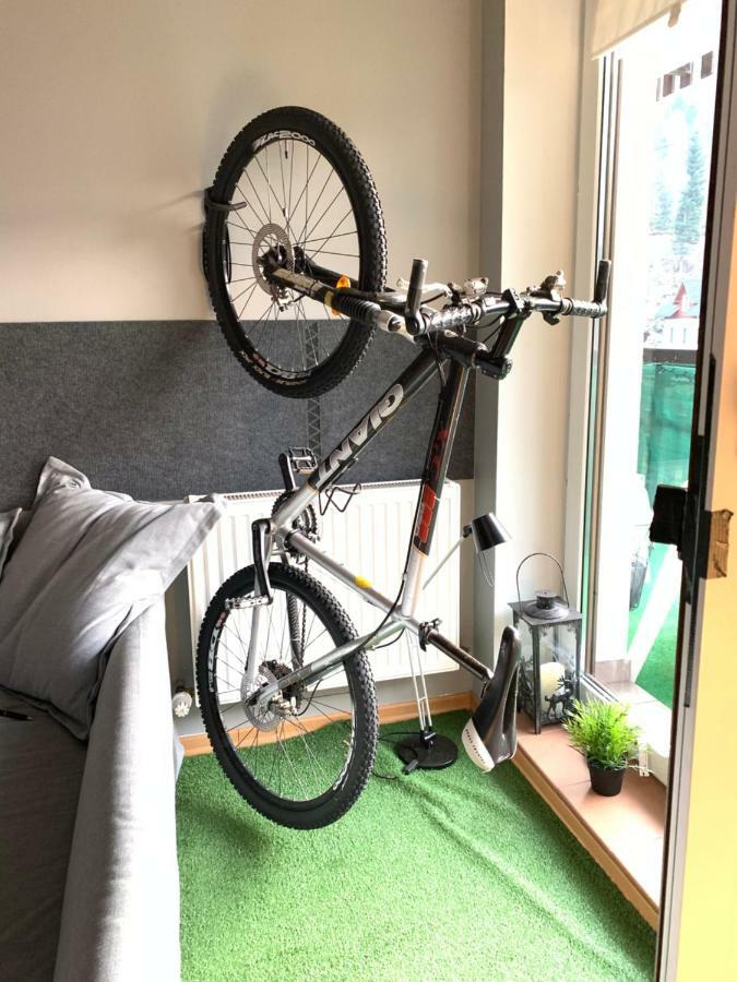 Champion'S Apartment Balkon Garaz Klima ชเจอร์ค ภายนอก รูปภาพ